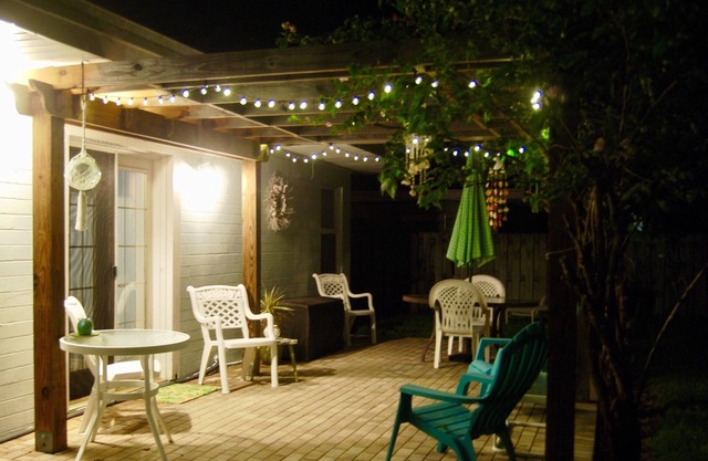 Adorable Surf Side Cottage