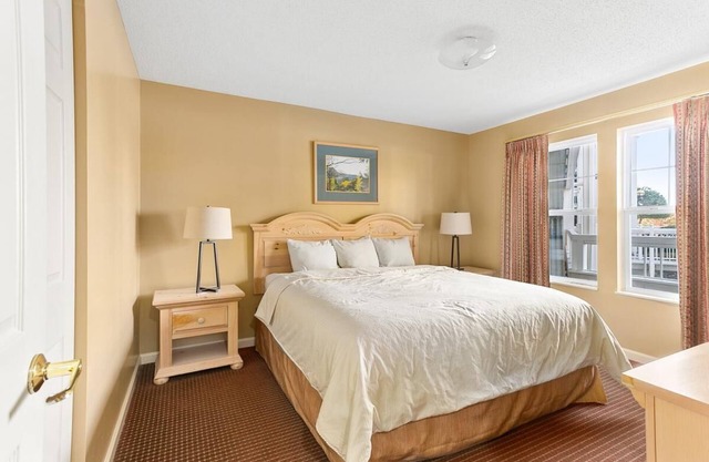 Adventure Awaits! Stylish 2BR Unit Near Attractions