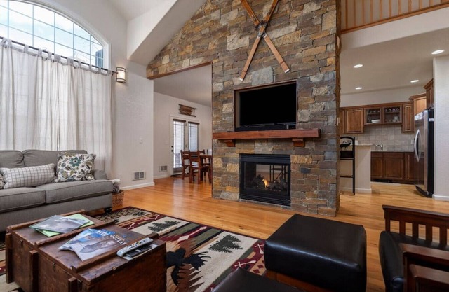 Aspen Creek Town Home sur Skill Hill Road