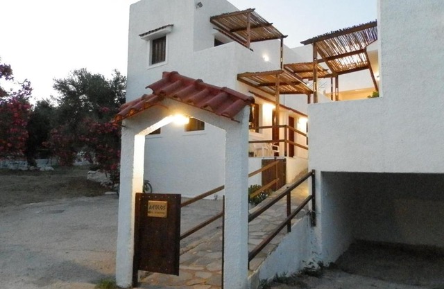 Aeolos Hotel Apartments