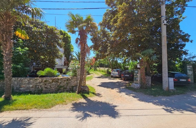 Appartement bon marché, adapté aux chiens, à seulement 100 mètres de la plage