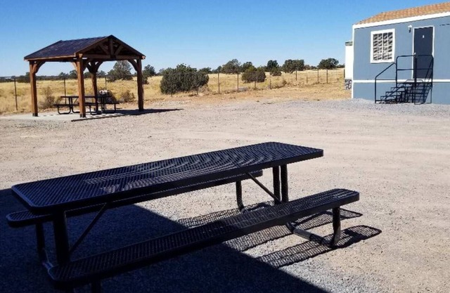 Affordable Getaway Sleeps 8 near Grand Canyon
