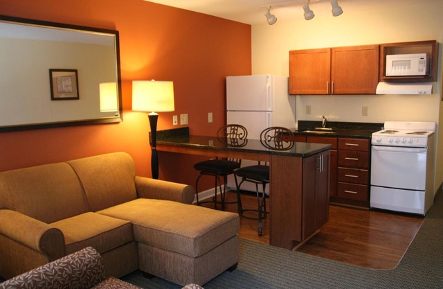 Affordable Suites Mooresville LakeNorman