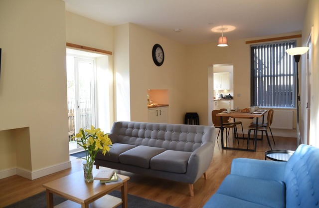 Maison-Moderne-Salle de bain privée séparée-Vue sur la cour-Afonwy House