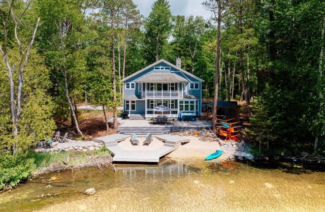 After Dune Delight 5BR Home River Kayaks Beaches