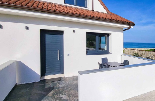 AG Casa Arnados,1ère linea Playa Razo terrassa