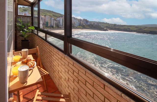 AG Flat Caldeirón Malpica, first line of beach