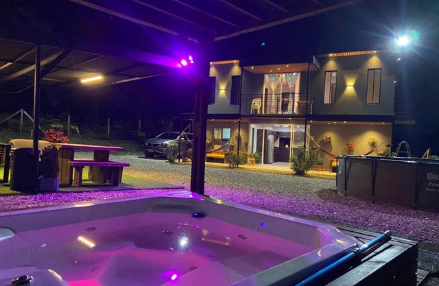 Agradable casa de campo con Jacuzzi