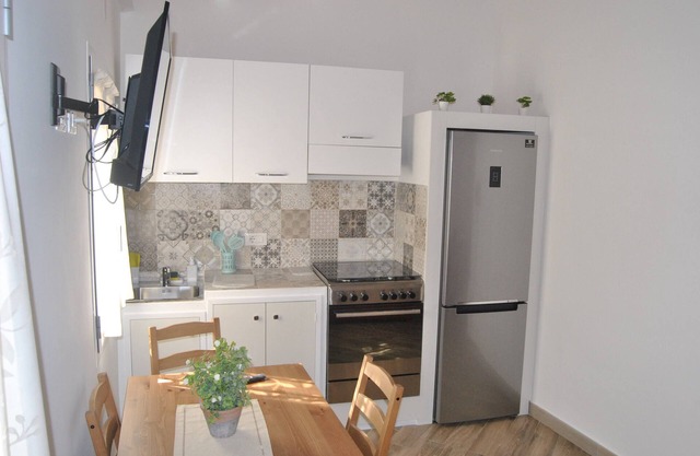 Agrigento Centre - 1-bed Apartment - Sleeps 4