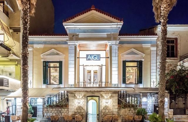 Aigli Seafront Loft - Luxury Design Retreat