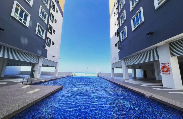 Aika Homestay Ladang Tanjung Kuala Terengganu with Swimming Pool