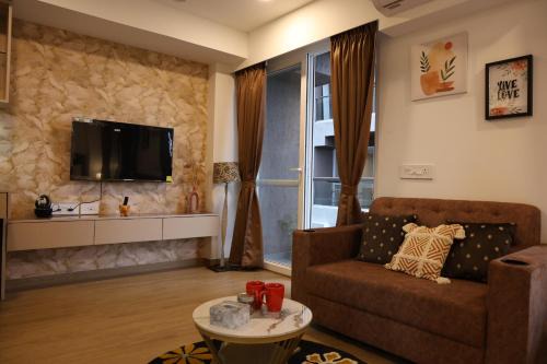 AirNest Pune 5min Walk Airport