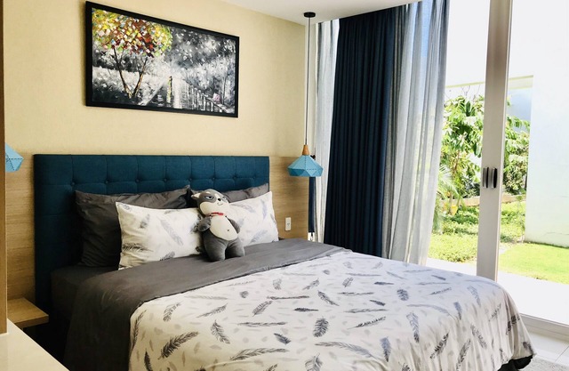 Airy 03bedroom villa with green space