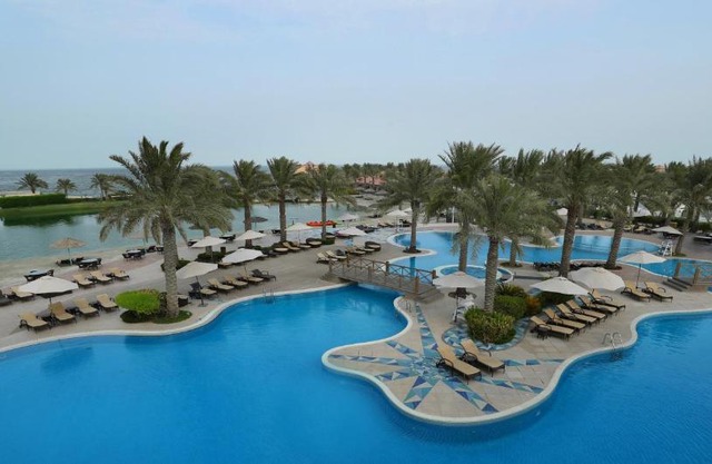 AlBander Hotel & Resort