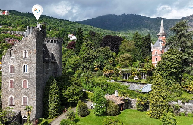 Albert Castle Apt, Baveno, Italy