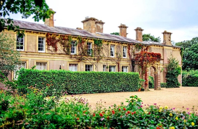 Albert Cottage Hotel