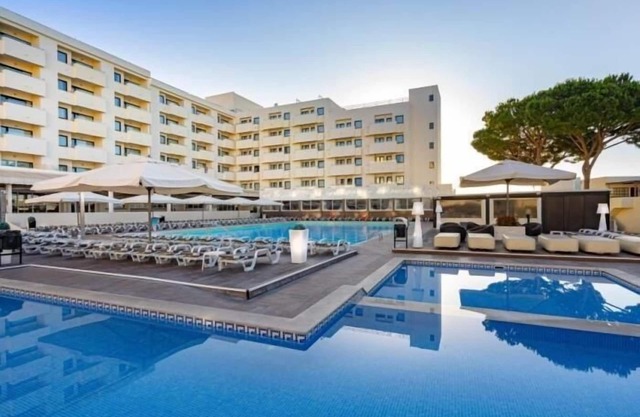 Albufeira Sol Villas III | Pool and Garden Gym SPA