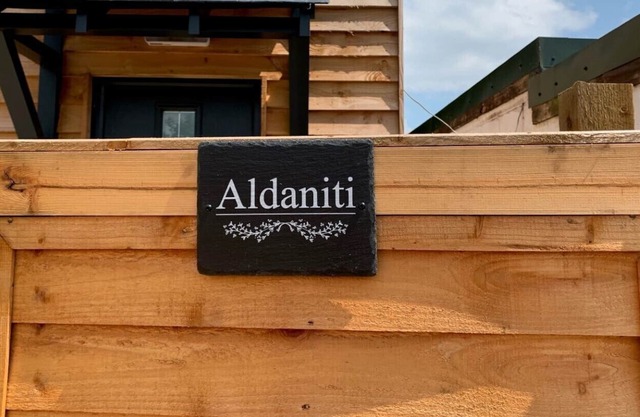 Aldaniti For up to 2 Persons