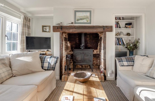 Alde Cottage