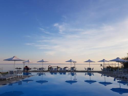Alkinoos Beach Hotel