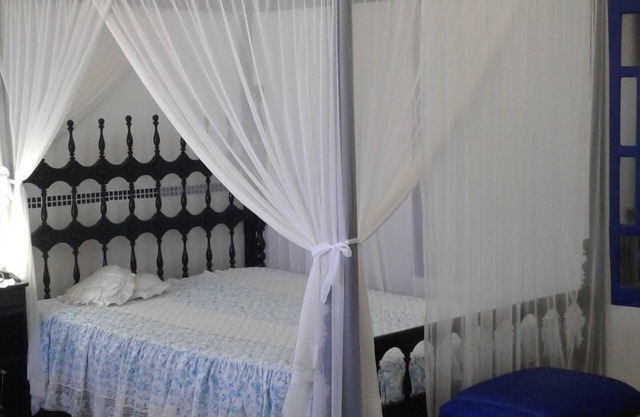 Bel appartement colonial dans le centre de Porto Seguro, au Brésil avec vue sur la mer