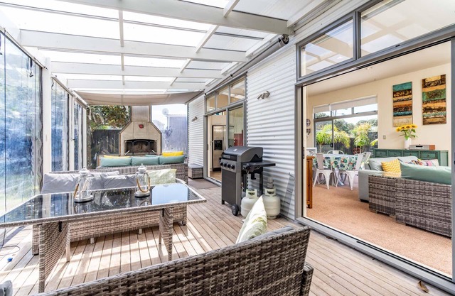 All Decked Out - Maison de plage confortable
