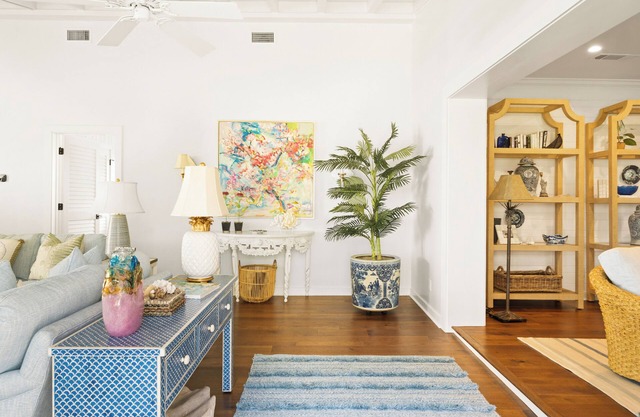 ALL NEW: Beachfront Cottage in SSI