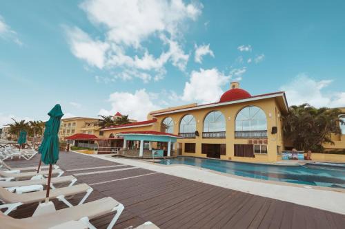 All Ritmo Cancun Resort & Water Park