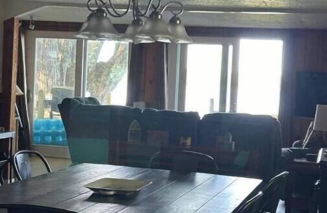 All Season Remote Lakefront House