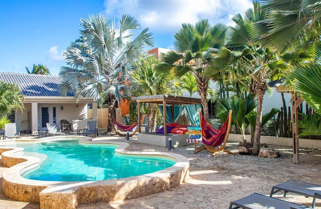 All Seasons Apartments
