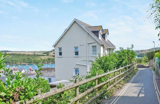 All that Salcombe has to offer from your perfect family base.