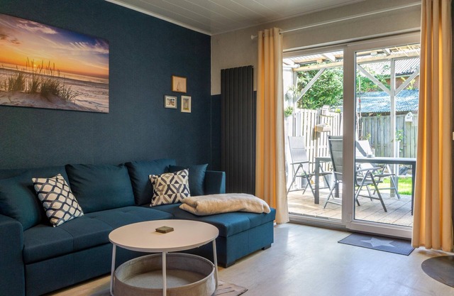 Allergy-friendly vacation home 20 km from Sankt-Peter-Ording for 4 people i