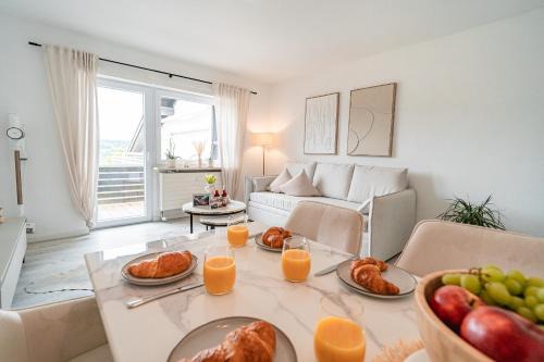 Allgäu-Ferienwohnung traumhafter Blick auf Berge & Alpsee, mit Parkplatz