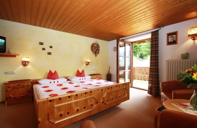 -Alm2- Appartement (30qm), Balkon, Kochnische, 1 Wohn-/Schlafzimmer, WLAN, max 2 Personen