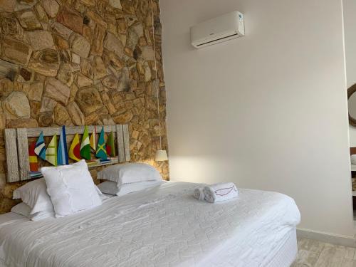 Almas Gêmeas suíte com cozinha praia da Ribeira