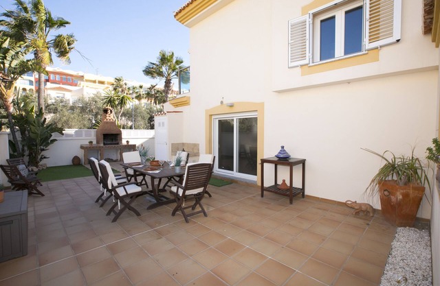 AlmerimarDuplexlujoo/vue mer/JACUZ privé/ 🆓WIFI / SMART tv / lav-sec🐎⛳️🏄‍♂️