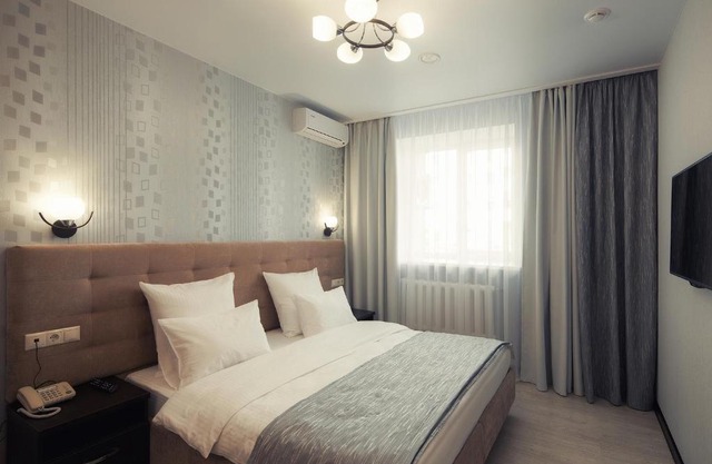 Almira Hotel