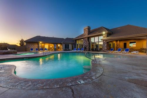 Almost Heaven at Coral Ridge Resort