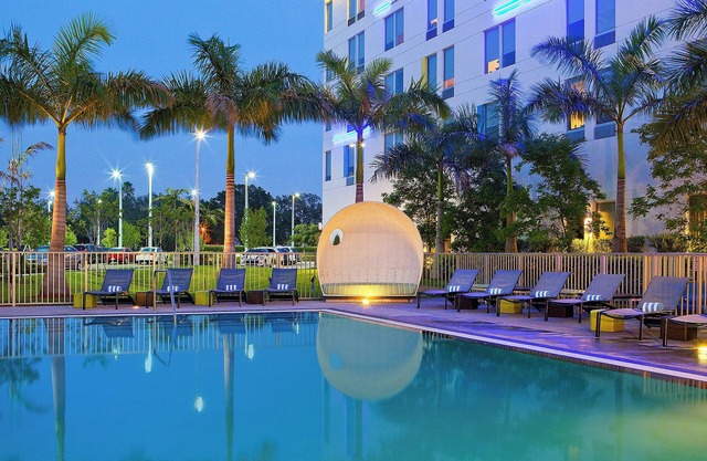 Aloft Miami Doral