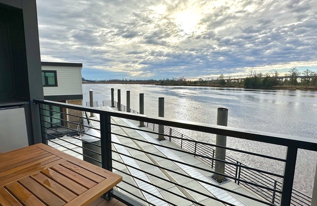 Aloha at The Cove - End of Dock