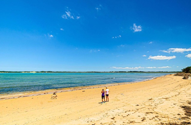 Alonda - San Remo, VIC