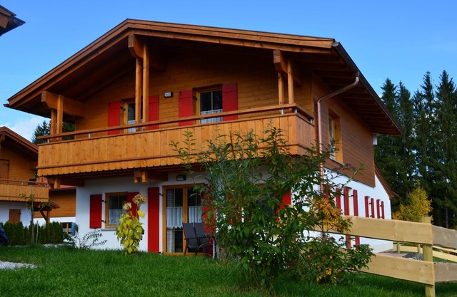 Maison de vacances confortable avec sauna et poêle suédois, 4 chambres, 2 salles de bains