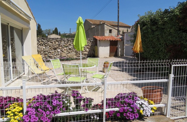 ALPILLES - STUDIO climatisé (2Ad./2Enf.) - Piscine municipale