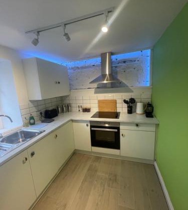 Alpine Apartments - 1