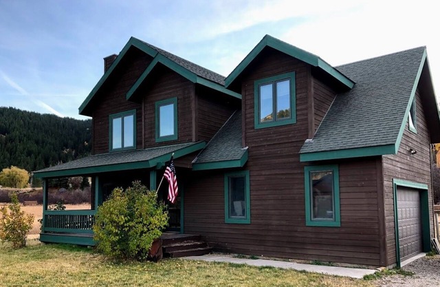 Alpine Vacation Home