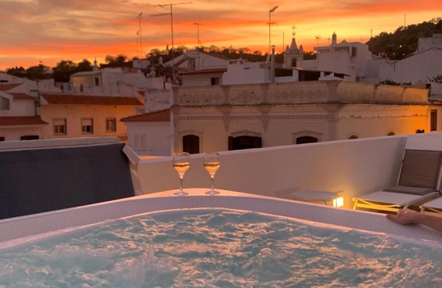 Alte Tradition Guest House