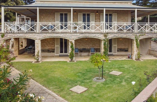 Alton House by Wine Coast Holidays