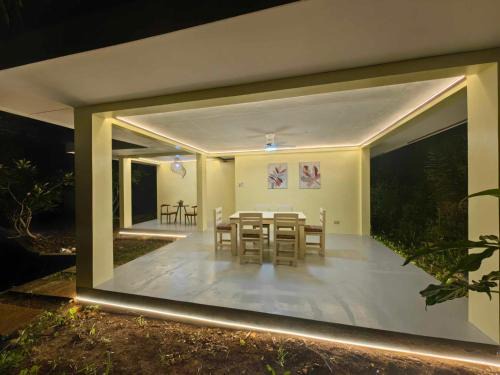 Amalia's Guest House at Pangpang Bar & Restaurant