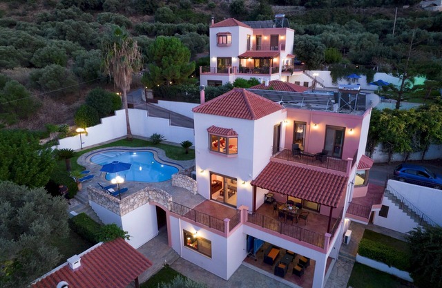 Amalia, stunning sea view villa