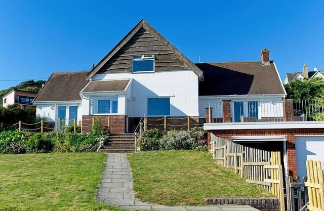 Cliff Cottage - dort 8 personnes dans 3 chambres